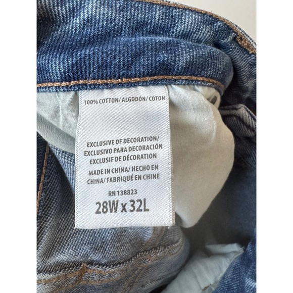 Cleo + Wolf‎ High Rise Loose Fit Flare Leg Jeans Distressed Hem 28W x 32L - Picture 5 of 8